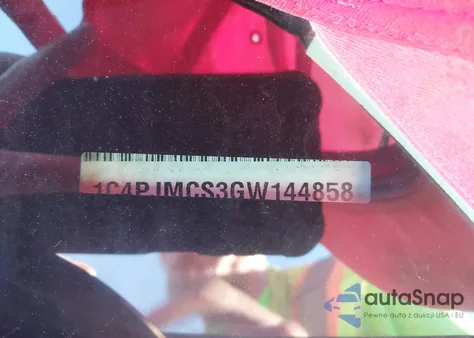 2016 Jeep Cherokee Altitude z USA, uszkodzony, nr VIN 1C4PJMCS3GW144858